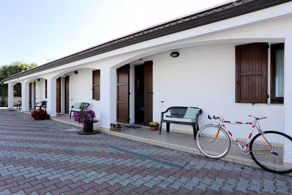 Il Melo Residence Porto Torres Extérieur photo
